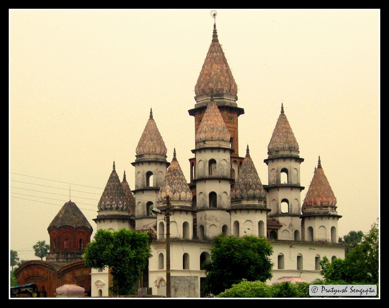 হংসেশ্বরী মন্দির (Hanseshwari Temple)